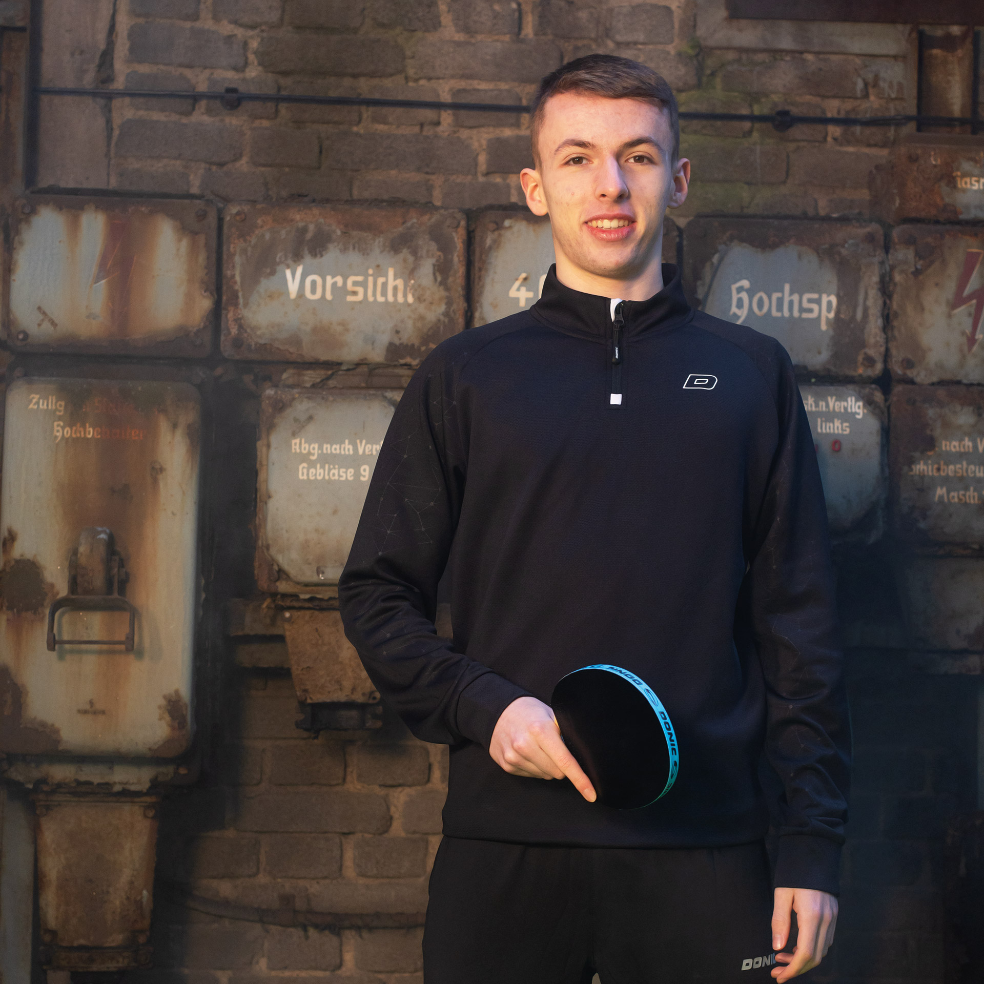 DONIC Sweatshirt BLACK SERIES 